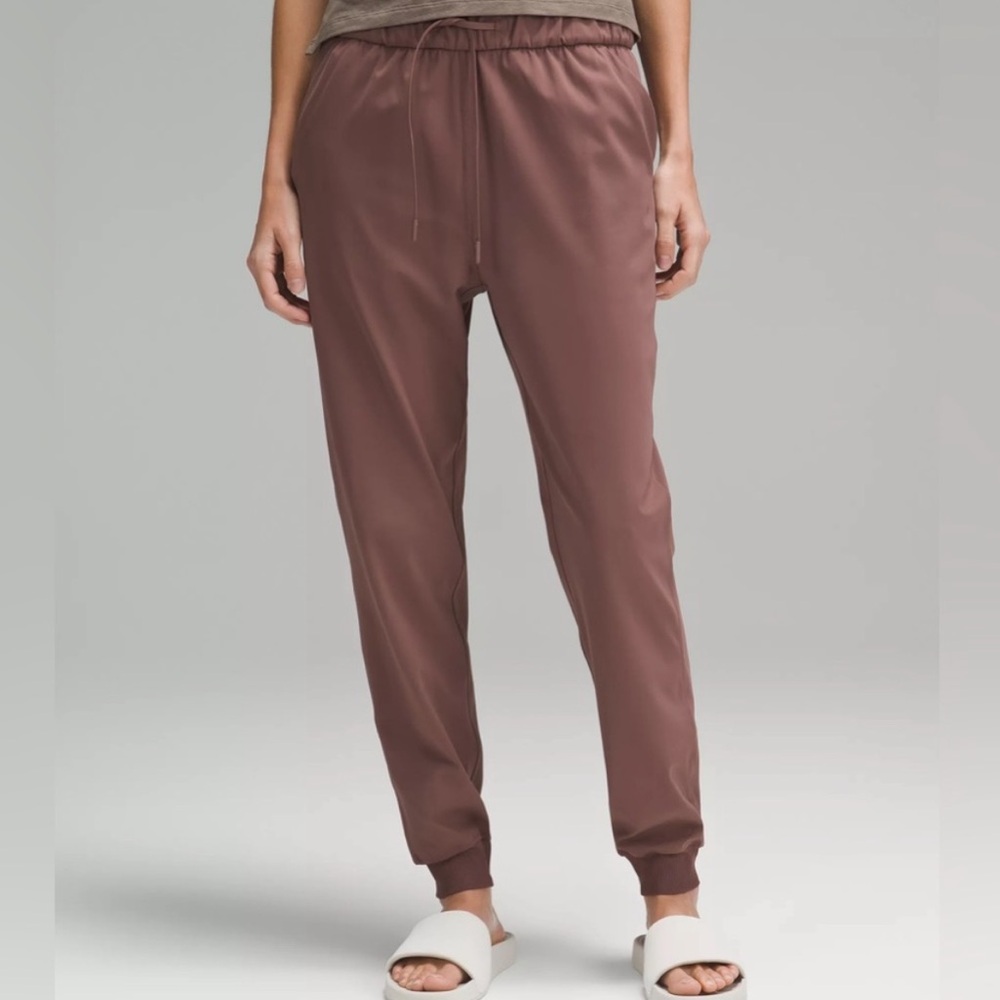 Lululemon High Rise Stretch Joggers